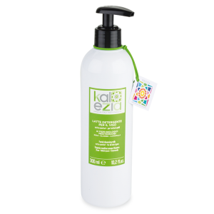 LATTE DETERGENTE PER IL VISO