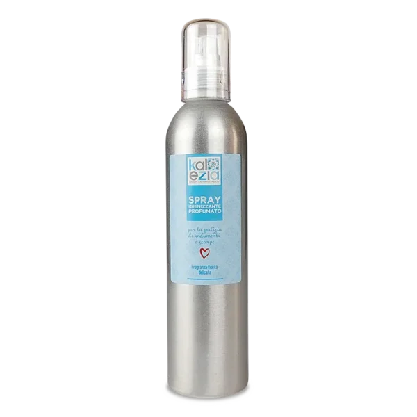 Spray igienizzante per indumenti e scarpe